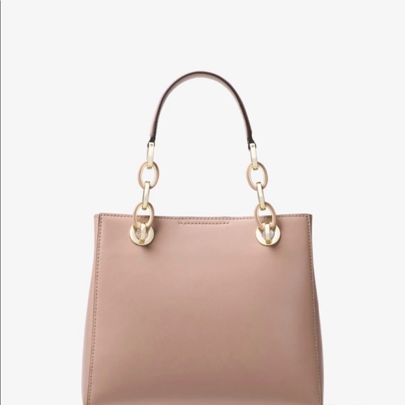 MK Purse - Picture 1 of 2